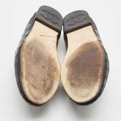 Chanel Black Quilted Patent Leather Smoking Slippers Size 38