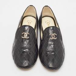 Chanel Black Quilted Patent Leather Smoking Slippers Size 38