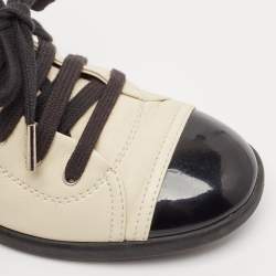 Pre Owned Chanel Black/Cream Leather and Patent Cap Toe Lace Up Sneakers Size 38