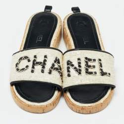 Pre Owned Chanel White Tweed Chain Detail Cork Slide Sandals Size 38.5