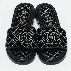 Pre Owned Chanel Black Velvet CC Slide Sandals Size 39