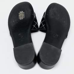 Pre Owned Chanel Black Velvet CC Slide Sandals Size 39