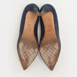 Pre Owned Chanel Blue Leather and Suede CC Cap Toe Pumps Size 38.5