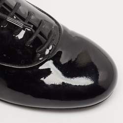 Pre Owned Chanel Black Patent Leather CC Lace Up Oxfords Size 38.5