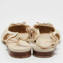 Chanel Beige/Black Canvas Cap Toe Slingback Flat Sandals Size 35.5
