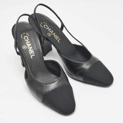 مملوكة مسبقًا Chanel Black Leather and Canvas CC Cap Toe Slingback Pumps Size 39