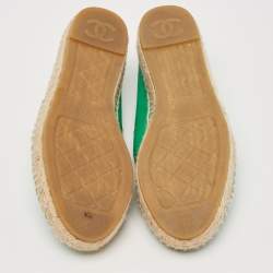 Pre Owned Chanel Green Leather CC Cap Toe Flat Espadrilles Size 36