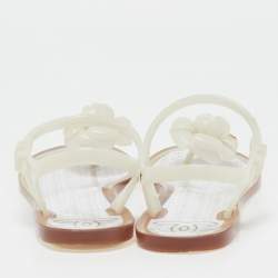 مملوكة مسبقًا Chanel CC Camellia Size 37 White Jelly Thong Flat Sandals