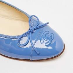 Chanel Blue Patent Leather CC Bow Cap Toe Ballet Flats Size 39
