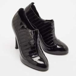 Chanel Black Patent Leather New York Ribbed Ankle Booties Size 37