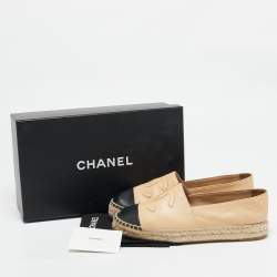Pre Owned Chanel Beige/Black Leather CC Cap Toe Espadrille Flats Size 38