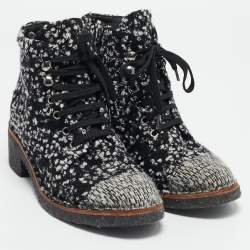 Chanel White/Black Tweed CC Cap Toe Combat Ankle Boots Size 37.5