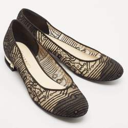 Pre Owned Chanel Black Lace and Suede CC Ballet Flats Size 40.5