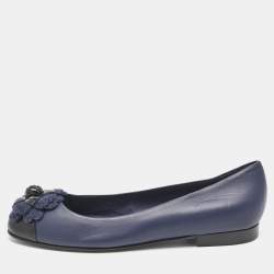 Pre Owned Chanel Navy Blue Leather CC Camellia Ballet Flats Size 38