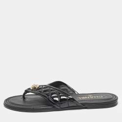 Chanel Black Patent Leather CC Lock Thong Flat Sandals Size 38