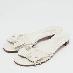 Chanel White Leather Bow Slide Sandals Size 39.5