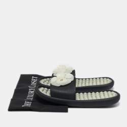 مملوكة مسبقًا Chanel Black/White Rubber CC Camellia Flat Slide Sandals Size 38