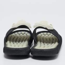 مملوكة مسبقًا Chanel Black/White Rubber CC Camellia Flat Slide Sandals Size 38