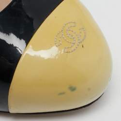 Chanel Black/Cream Patent CC Cap Toe Pumps Size 39