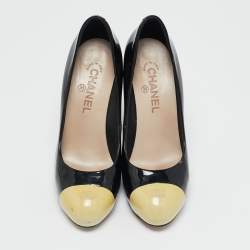 Chanel Black/Cream Patent CC Cap Toe Pumps Size 39
