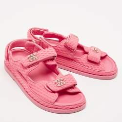مملوكة مسبقًا Chanel Pink Fabric Dad Slingback Sandals Size 36