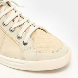 Pre Owned Chanel Beige Canvas and Suede CC Low Top Sneakers Size 38