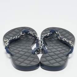 Pre Owned Chanel Navy Blue Suede Chain Link Thong Flats Size 39