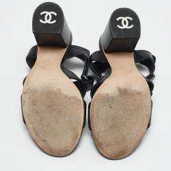 Pre Owned Chanel Black Leather CC Turnlock Ankle Strap Sandals Size 40.5