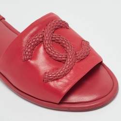 Chanel Pink Leather Flat Slide Sandals Size 40