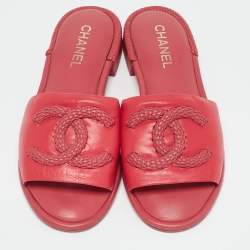 Chanel Pink Leather Flat Slide Sandals Size 40