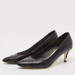 Chanel Black Leather Cap Toe Pumps Size 38.5