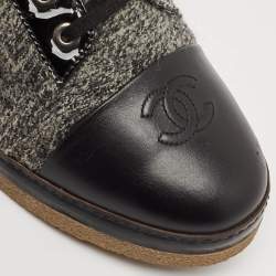 Chanel Grey/Black Wool Fabric And Leather CC Ankle Boots Size 39