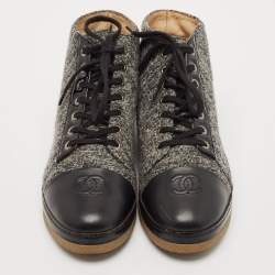 Chanel Grey/Black Wool Fabric And Leather CC Ankle Boots Size 39