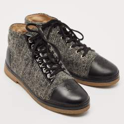 Chanel Grey/Black Wool Fabric And Leather CC Ankle Boots Size 39