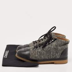 Chanel Grey/Black Wool Fabric And Leather CC Ankle Boots Size 39