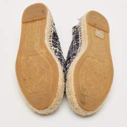 Chanel Silver/Blue Leather And Tweed CC Cap Toe Espadrille Flats Size 38