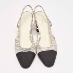مملوكة مسبقًا Chanel White/Black Canvas and Tweed CC Slingback Block Heel Pumps Size 38.5
