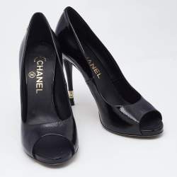 Pre Owned Chanel Black Patent Leather CC Peep Toe Pumps Size 38.5