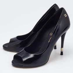Pre Owned Chanel Black Patent Leather CC Peep Toe Pumps Size 38.5