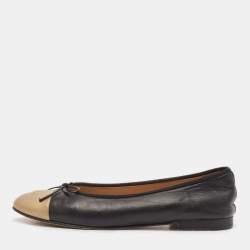 Pre Owned Chanel Black/Gold Leather CC Bow Cap Toe Ballet Flats Size 40.5