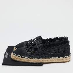 مملوكة مسبقًا حذاء فلات إسبادريل شانيل قماش غروسغراين ورافية مغزولة أسود مقدمة سوداء مزينة سي سي مقاس 38