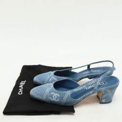 مملوكة مسبقًا Chanel Blue Denim Cap Toe Slingback Sandals Size 38