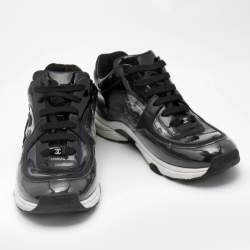 Pre Owned Chanel Black Patent Leather and PVC CC Low Top Sneakers Size 38.5