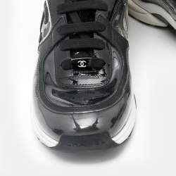 Pre Owned Chanel Black Patent Leather and PVC CC Low Top Sneakers Size 38.5
