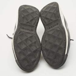 مملوكة مسبقًا Chanel Black Suede Leather And Fabric CC Lace Up Sneakers Size 38