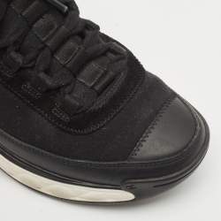 مملوكة مسبقًا Chanel Black Suede Leather And Fabric CC Lace Up Sneakers Size 38