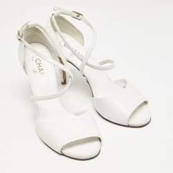 Chanel White Leather Ankle Strap Sandals Size 39