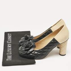 مملوكة مسبقًا حذاء كعب عالي شانيل كاميليا سي سي جلد أسود مقاس 36