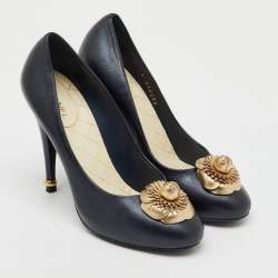 Chanel Black/Gold Leather CC Camelia Round Toe Pumps Size 37.5