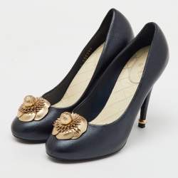 Chanel Black/Gold Leather CC Camelia Round Toe Pumps Size 37.5